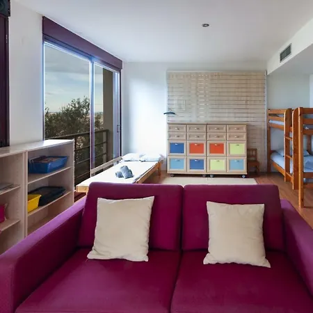 Guinda De Pastel Villa